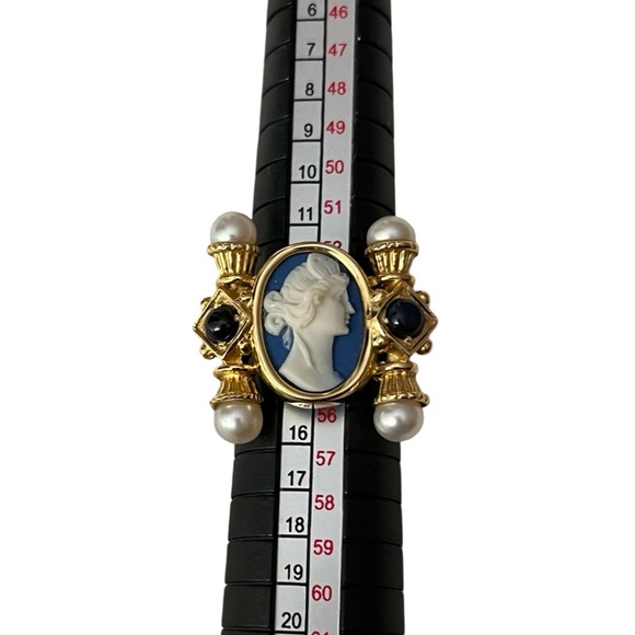 Renaissance Style 14K Glass Cameo, Pearl and Sapphire Ring Size 7 - Picture 12 of 12